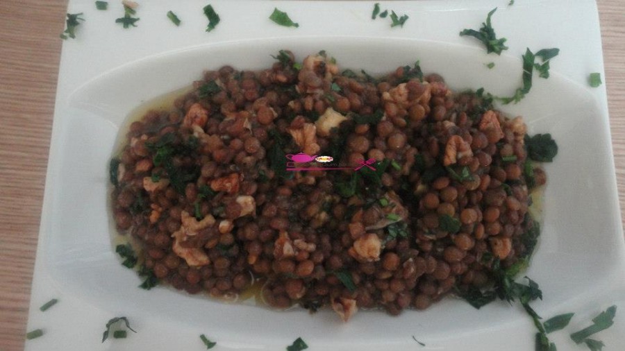 سلطة العدس بالكركاع, الخل البلزمي, الجوز, شهيوات مغربية, recette, salade lentille et noix, vinaigre balzamique, cuisine marocaine, cuisine oum nidal, chhiwate