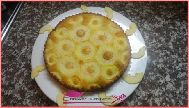 cake pomme, recette, cuisine oum nidal, cuisine marocaine, gateau, chhiwate, tarte, sucrée, sucree, كاطو, حلوى, حلويات, كيك التفاح, أم نضال, شهيوات مغربية, أطباق حلوة