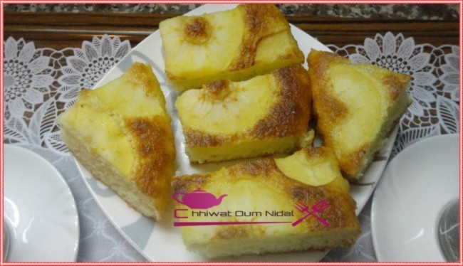 cake pomme, recette, cuisine oum nidal, cuisine marocaine, gateau, chhiwate, tarte, sucrée, sucree, كاطو, حلوى, حلويات, كيك التفاح, أم نضال, شهيوات مغربية, أطباق حلوة