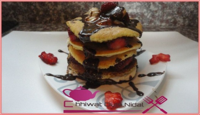 pancake, chhiwate, pan cake, pan cake crème chocolat, pan cake crème chantilly, cuisine marocaine, cuisine oum nidal, cuisineoumnidal, facile, gateau, om nidal, recette, recette facile, pancake chocolat banane, sucree, أطباق حلوة, أم نضال, ام نضال, حلويات, رغيفات حلوة, شهيوات, شهيوات مغربية, فطائر حلوة, بان كيك, بانكيك, بان كيك الشوكولا و الموز, بان كيك بكريم الشانتيي, بان كيك بكريم الشوكولا, مطبخ أم نضال, وصفات, وصفة, وصفة سهلة