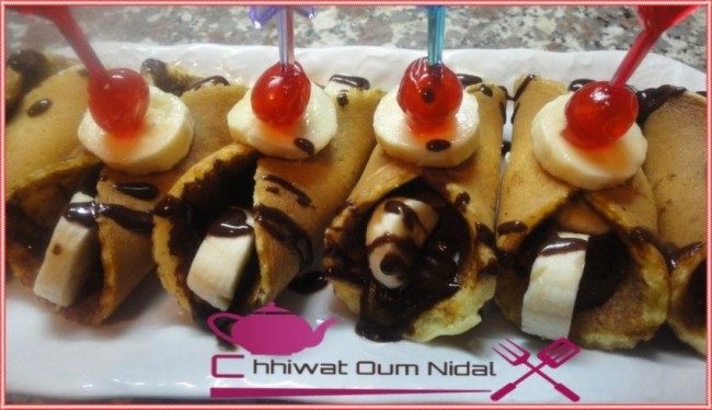 pancake, chhiwate, pan cake, pan cake crème chocolat, pan cake crème chantilly, cuisine marocaine, cuisine oum nidal, cuisineoumnidal, facile, gateau, om nidal, recette, recette facile, pancake chocolat banane, sucree, أطباق حلوة, أم نضال, ام نضال, حلويات, رغيفات حلوة, شهيوات, شهيوات مغربية, فطائر حلوة, بان كيك, بانكيك, بان كيك الشوكولا و الموز, بان كيك بكريم الشانتيي, بان كيك بكريم الشوكولا, مطبخ أم نضال, وصفات, وصفة, وصفة سهلة