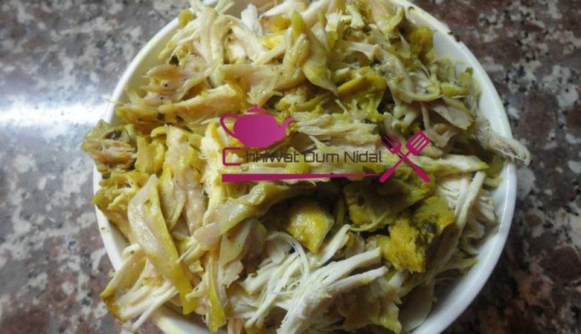 chhiwate, briouate, cuisine, cuisine marocaine, cuisine oum nidal, cuisineoumnidal, om nidal, plats salées, recette, salée, petit bastila poulets et amandes, briouates poulets et amandes, أطباق مالحة, أم نضال, ام نضال, بريوات بالدجاج و اللوز, بسطيلة صغيرة بالدجاج و اللوز, شهيوات, شهيوات رمضان, شهيوات مغربية, مطبخ أم نضال,  مملحات, وصفات, بسطيلات صغار 