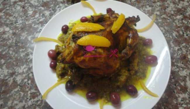 poulet aux olives, chhiwate, plats poulets, cuisine marocaine, cuisineoumnidal, om nidal, recette, أم نضال, دجاج بالدغميرة, دجاج محمر, دجاج بالزيتون, شهيوات مغربية, مطبخ أم نضال, أطباق الدجاج, وصفة