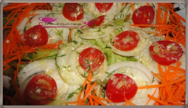 salade fenouil, tomate cerise, salade, sauce  salade, cuisine marocaine, cuisine oum nidal, recette, سلطة البسباس, طماطم صغيرة, خس, شهيوات مغربية, ام نضال, وصفة