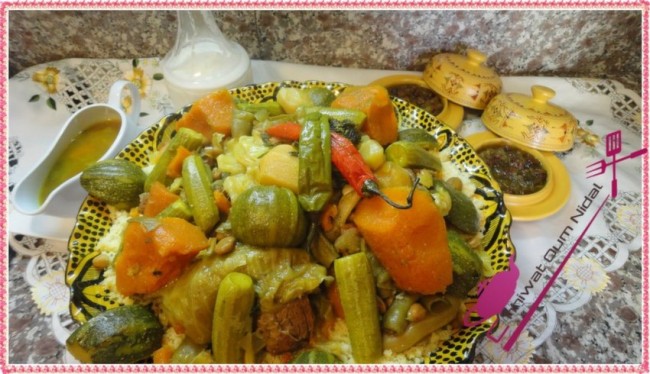 chhiwate, cuisine, cuisine marocaine, couscous marocain, cuisine oum nidal, cuisineoumnidal, oum nidal, recette, couscous viandes et légumes, couscous oignons et raisins séchés, أطباق مالحة, أم نضال, ام نضال, حلويات, شهيوات, شهيوات العيد, شهيوات مغربية, كسكس باللحم و الخضر, كسكس مغربي,  كسكس بالبصل و الزبيب, كسكس بالتفاية, كسكسو, مطبخ أم نضال, وصفات, أطباق اللحم