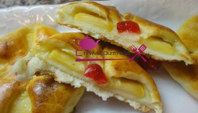 crepe pomme, mssemen pomme, cuisine oum nidal, cuisine marocaine, recette, gateau, sucrée, plats sucree, شهيوات مغربية, أم نضال, مسمن, مسيمنات بالتفاح, مورقات, شهيوات رمضان, مسيمنات في الفرن, وصفة, أطباق حلوة, حلويات