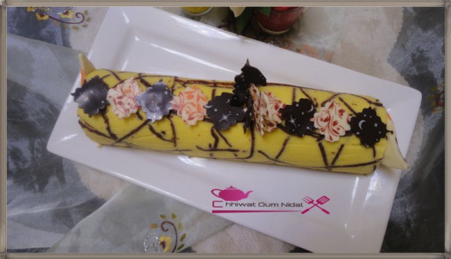 buche imprimée, imprimee, cake roulé, roulee, génoise, cigarette, pate, chocolat, cacao, crèma patissière, creme, poudre amande, biscuit jocande, boudoires, recette, cuisine marocaine, bonne année, nouvelle année, chhiwate cuisine oum nidal, كيك ملفوف, رولي, وصفة, كاطو, جينوازو جينواز, لوز, شهيوات مغربية, حلويات, أطباق حلوة, كريمة حلوانية, مطبخ أم نضال, شوكولا, كاكاو, رأس السنة