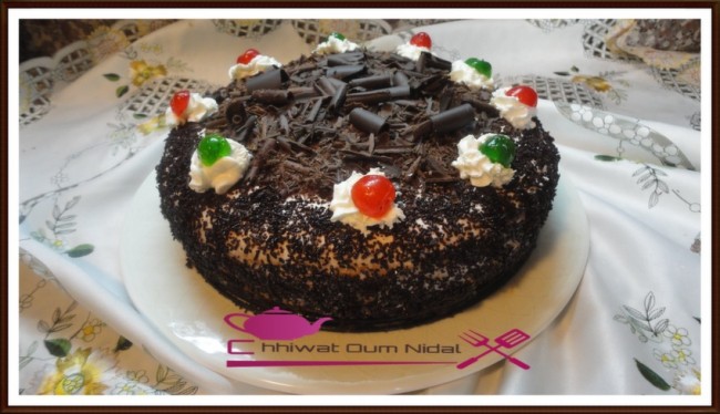 foret noir, cake, cake crème citron, chhiwate, creme chantilly, cuisine, cuisine marocaine, cuisine oum nidal, cuisineoumnidal, gateau, om nidal, recette, cake chocolat, cake café, anniversaire, chocolat, sucree, أطباق حلوة, أم نضال, ام نضال, حلوى, حلويات, شهيوات, شهيوات مغربية, كاطو, كريم الشانتيي, كيك القهوة, كيك الشوكولا, عيد الميلاد, كيك, شوكولا, الغابة السوداء, مطبخ أم نضال, وصفات, وصفة