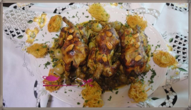 coquelet farcie au fois et persil, chhiwate, plats poulets, cuisine marocaine, cuisineoumnidal, om nidal, petit poulet, recette, أم نضال, كوكلي معمر بالكبد و المعدنوس, الدغميرة, شهيوات مغربية, أم نضال, أطباق الدجاج, وصفات سهلة