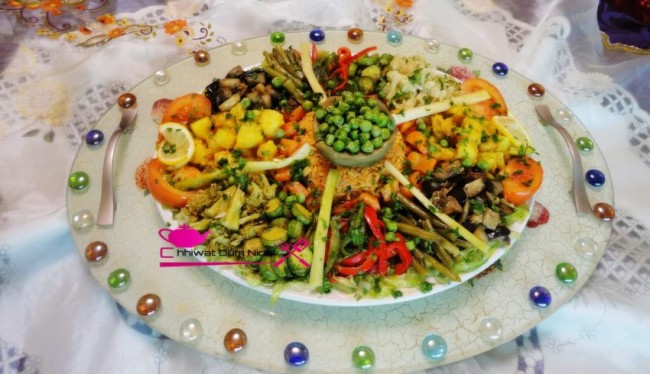 légumes mchermla, legumes, artichaut, choux, aubergine, poirreaux, courgette, petit pois, recette, salade chaude, riz, thon, cuisine marocaine, cuisine oum nidal, chhiwate, وصفة, شهيوات مغربية, أم نضال, جلبانة, قوق, ملفوف, باذنجان, سلطة ساخنة, سلطة خضر, مشكلة, خضروات