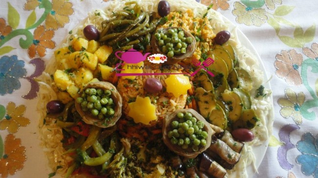 légumes mchermla, legumes, artichaut, choux, aubergine, poirreaux, courgette, petit pois, recette, salade chaude, riz, thon, cuisine marocaine, cuisine oum nidal, chhiwate, وصفة, شهيوات مغربية, أم نضال, جلبانة, قوق, ملفوف, باذنجان, سلطة ساخنة, سلطة خضر, مشكلة, خضروات