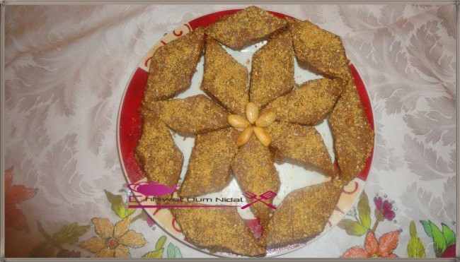 سلو, سفوف, الزميطة, شهيوات رمضان, شهيوات مغربية, أم نضال, وصفة, وصفات, أطباق حلوة, recette, sellou, sefouf, ramadan, chhiwate, cuisine marocaine, cuisine oum nidal 