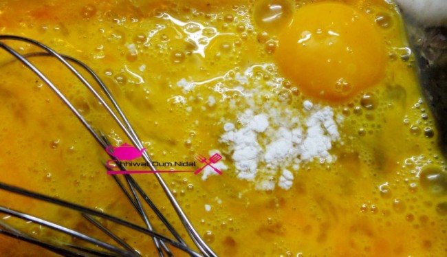 tortilla au four, tortilla légume, legume, omelette, oufs, surimi, cuisine marocaine, cuisine oum nidal, recette, facile, chhiwate, شهيوات مغربية, أم نضال, وصفة سهلة, أمليط, أومليط, طورتية في الفرن, طورتية بالخضر, سوريمي, بيض  