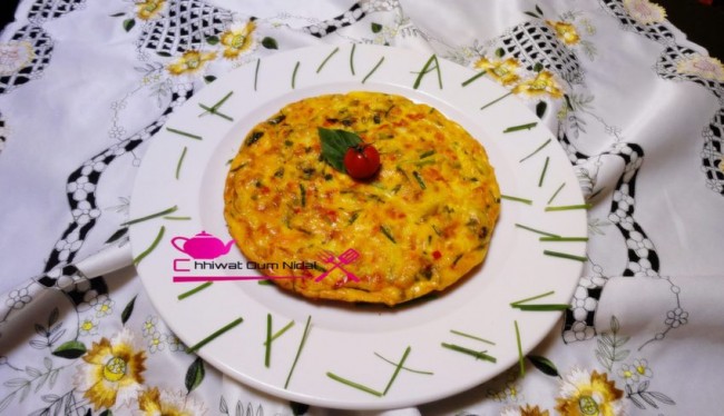 tortilla au four, tortilla légume, legume, omelette, oufs, surimi, cuisine marocaine, cuisine oum nidal, recette, facile, chhiwate, شهيوات مغربية, أم نضال, وصفة سهلة, أمليط, أومليط, طورتية في الفرن, طورتية بالخضر, سوريمي, بيض  