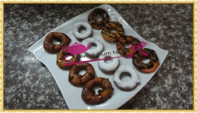 donuts, beignet, chhiwate, cuisine oum nidal, beignet pomme de terre, cuisine marocaine, recette, plats sucrée, sucree, gateau, شهيوات مغربية, أم نضال, دونات, بينيي البطاطس, بينيي, اسفنج, حلويات, معجنات حلوة, أطباق حلوة, وصفة