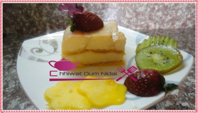 flan biscuit, flan mangue, dessert, chhiwate, cuisine oum nidal, cuisine marocaine, boudoires, fruits, recette, sucrée, sucree, شهيوات مغربية, أم نضال, فلان بالبيسكوي, فلان بالمانك, فواكه, ديسير, وصفة, سهلة, طارت: حلويات, محليات, أطباق حلوة