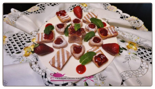 cake, chhiwate, mini cake fraise, cuisine, cuisine marocaine, cuisineoumnidal, gateau, moelleux aux fraise, cake fraise, oum nidal, recette, أم نضال, الشوكولا, ام نضال, مويلو بالفراولة, جوز, حلويات, اللوز, شهيوات, شهيوات مغربية, الفريز, كيك, ميني كيك بالفراولة, مطبخ أم نضال, مويلو, وصفة