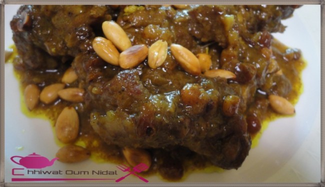 merouziya, tagine viande au raisin et amande, tagine marocain, cuisine marocaine, recette, cuisine oum nidal, chhiwate, شهيوات مغربية, أم نضال, طاذين اللحم بالزبيب و اللوز, طاجين اللحم بالبصل, شهيوات العيد, وصفة, طاجين مغربي, المروزية