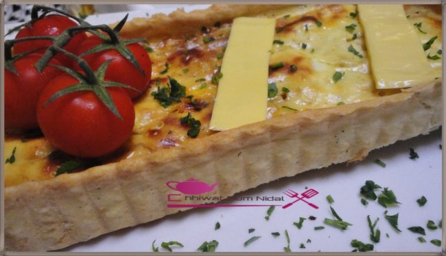 quiche oignons, tarte salée, salee, recette facile, recette rapide, cuisine oum nidal, cuisine marocaine, om nidal, chhiwate, كيش بالبصر, كيش سهل, وصفات سهلة, وصفات سريعة, أم نضال, شهيوات مغربية, 