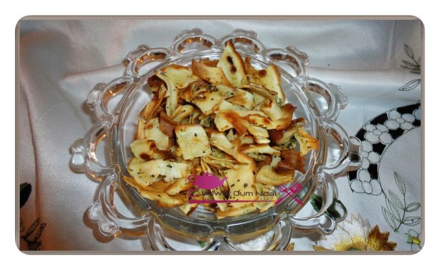 chhiwate, chips crepe au fromage et thym, crepe salée, salée anniversaire, cuisine marocaine, cuisine oum nidal, cuisineoumnidal, om nidal, plats salées, recette, salée, recette ramadan, أطباق مالحة, أم نضال, ام نضال, شيبس الكريب بالجبن و الزعتر, كريب مالح, شهيوات, شهيوات رمضان, شهيوات مغربية, مطبخ أم نضال, مقرمشات, مملحات, وصفات 