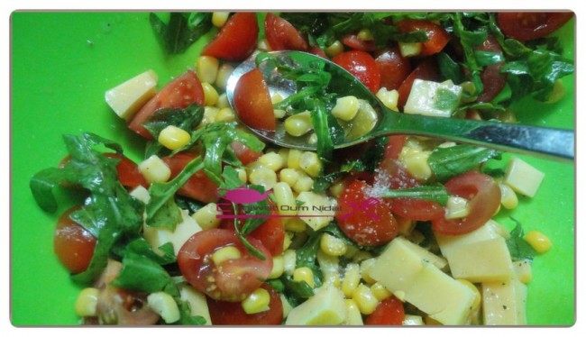 chhiwate, verrines roquet mais fromage, cuisine, cuisine marocaine, cuisine oum nidal, cuisineoumnidal, om nidal, oum nidal, recette, salade, salade variée, tomate cerise, أم نضال, ام نضال, خس, كؤوس مشكلة, سلطات متنوعة, شهيوات مغربة, طماطم صغيرة, سلطة الجرجير الذرة و الجبن, مطبخ أم نضال, وصفات, وصفات سهلة, وصفة