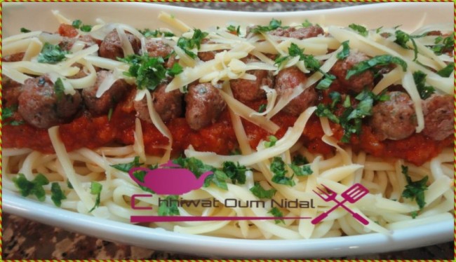 chhiwate, cuisine, cuisine marocaine, cuisine oum nidal, cuisineoumnidal, oum nidal, pate spaghetti, recette, recette facile, sauce tomate, spaghetti sauce tomate, spaghetti viandes hachées, أطباق مالحة, أم نضال, ام نضال, سباغيتي, سباكيتي بالكفتة, سباكيتي بصلصة الطماطم, سباكيتي بصلصة الطماطم, شهيوات, شهيوات مغربية, صلصة الطماطم, مطبخ, مطبخ أم نضال, معجنات السباكيتي, وصفة, وصفة سهلة, وصفة عشاء