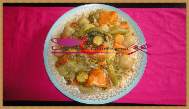 chhiwate, cuisine, cuisine marocaine, couscous marocain, couscous sans tomate, cuisine oum nidal, cuisineoumnidal, oum nidal, recette, couscous poulet et lait concentré, couscous, أطباق مالحة, أم نضال, ام نضال, حلويات, شهيوات, شهيوات العيد, شهيوات مغربية, كسكس بالدجاج و الحليب, كسكس مغربي, كسكس بدون طماطم, كسكسبالحليب المركز غير المحلى, كسكسو, مطبخ أم نضال, وصفات, أطباق الدجاج