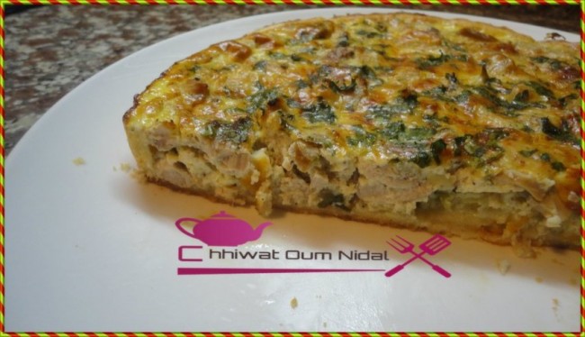 chhiwate, cuisine marocaine, cuisine oum nidal, om nidal, quiche oignons, recette facile, recette rapide, salée, tarte salée, أم نضال, شهيوات مغربية, كيش بالبصل, كيش سهل, وصفات سريعة, وصفات سهلة