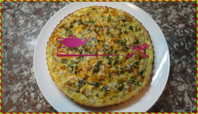 chhiwate, cuisine marocaine, cuisine oum nidal, om nidal, quiche oignons, recette facile, recette rapide, salée, tarte salée, أم نضال, شهيوات مغربية, كيش بالبصل, كيش سهل, وصفات سريعة, وصفات سهلة