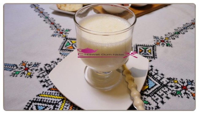 chhiwate, cuisine marocaine, cuisine oum nidal, om nidal, recette enfants, recette facile, verres yaourt, yaourt au fromage blanc, yaourt fait maison, recette ramadan, raib, أم نضال, شهيوات مغربية, رايب منزلي, دانون, ياغورت بالجبن الطري, محليات, ياغورت منزلي, وصفات أطفال, الرايب, وصفات سهلة, شهيوات رمضان, وصفات رمضان, وصفات للسحور