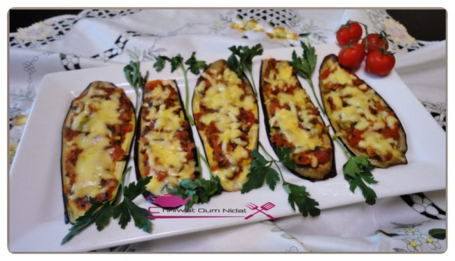 pizza aubergine au sauce tomate, gratin aubergine, chhiwate, cuisine, cuisine oum nidal, cuisineoumnidal, oum nidal, recette, entré, salade, أم نضال, ام نضال, كراتان الباذنجان, بيتزا الباذنجان, كراتان الباذنجان بصلصة الطماطم, شهيوات, شهيوات مغربية, وصفات كراتان, كراتان الدنجال, مطبخ, مطبخ أم نضال, مقبلات, وصفة