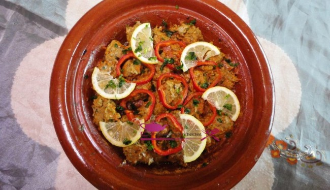 tagene sardine haché, sardine sauce tomate, chhiwate, cuisine marocaine, cuisine oum nidal, cuisineoumnidal, friture sardine, om nidal, plats poisson, poisson, recette, أطباق السمك, أم نضال, ام نضال, طاجين كفتة السردين, سمك السردين, كفتة السردين بصلصة الطماطم, شهيوات, شهيوات مغربية, مطبخ أم نضال, وصفة