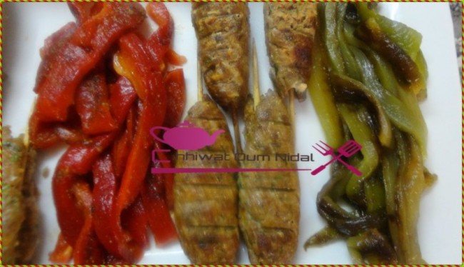 sardine haché grillé, chhiwate, cuisine marocaine, cuisine oum nidal, cuisineoumnidal, friture sardine, om nidal, plats poisson, poisson, recette, أطباق السمك, أم نضال, ام نضال, كفتة السردين مشوية, سمك السردين, شهيوات, شهيوات مغربية, مطبخ أم نضال, وصفة