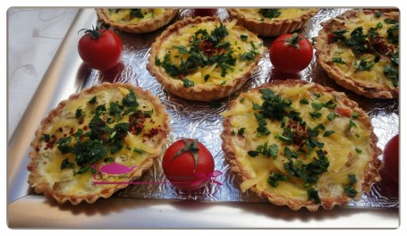 mini quiche poulet epinards et thon (12)